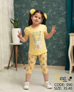 ست تیشرت و شلوارک دخترانه زرد