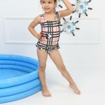 خرید اینترنتی مایو دخترانه میکی موس صورتی راه راه