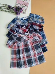 پیراهن دخترانه چهارخانه یقه خشتی رنگی