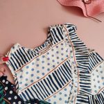 تاپ دخترانه گلدار سفید و آبی
