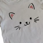 تیشرت اسپرت گربه سفید