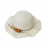 کلاه حصیری دخترانه سه گل سفید